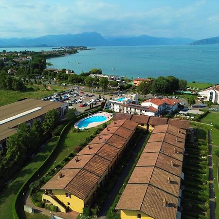 Artemide Apartment - A Soli 150M Dal Lago Di Garda Sirmione Exteriér fotografie