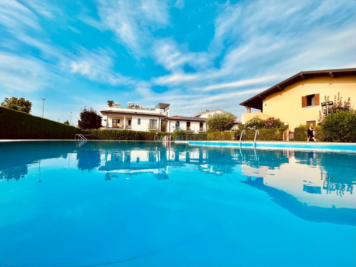 Artemide Apartment - A Soli 150M Dal Lago Di Garda Sirmione Exteriér fotografie