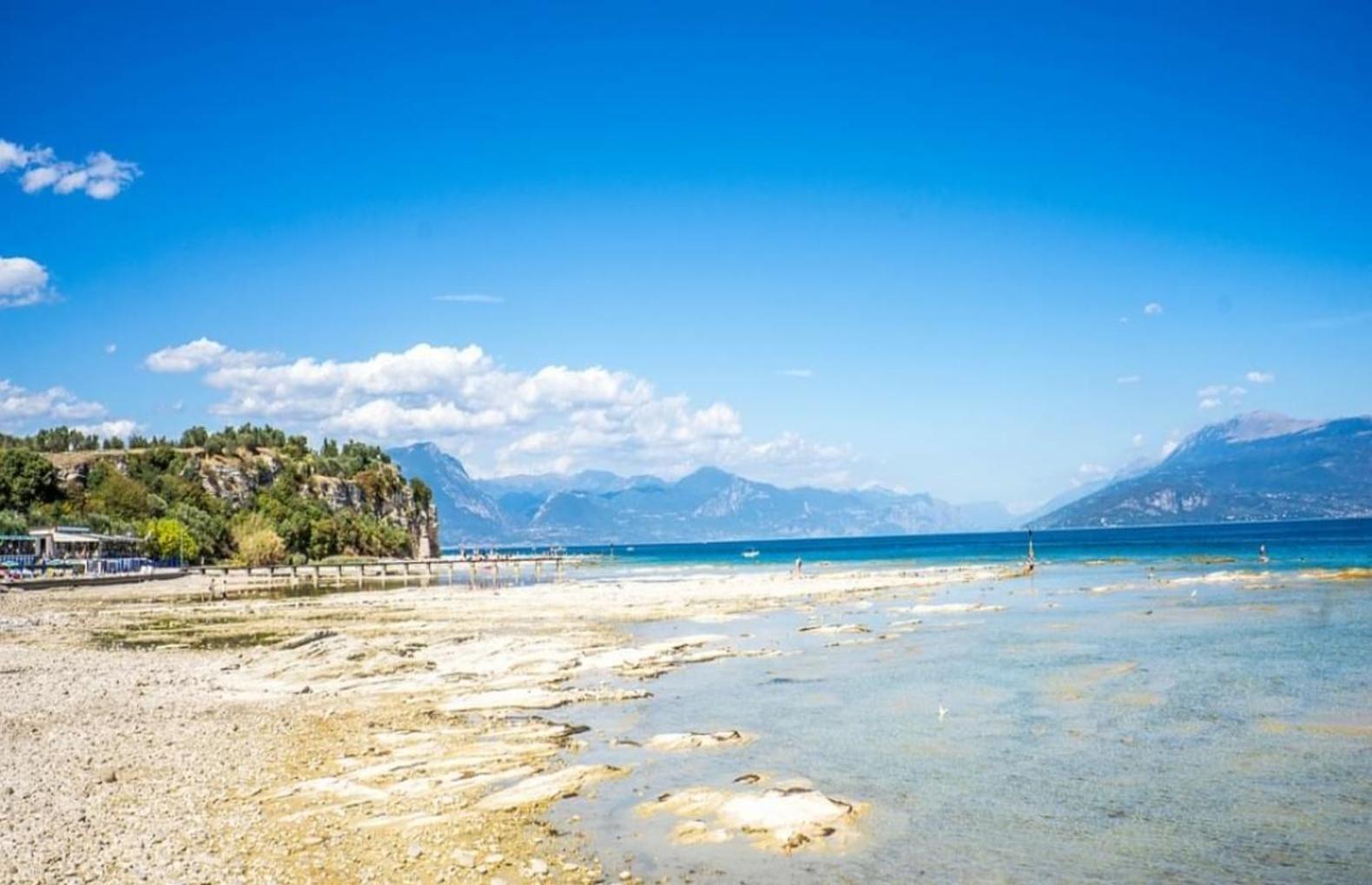 Artemide Apartment - A Soli 150M Dal Lago Di Garda Sirmione Exteriér fotografie