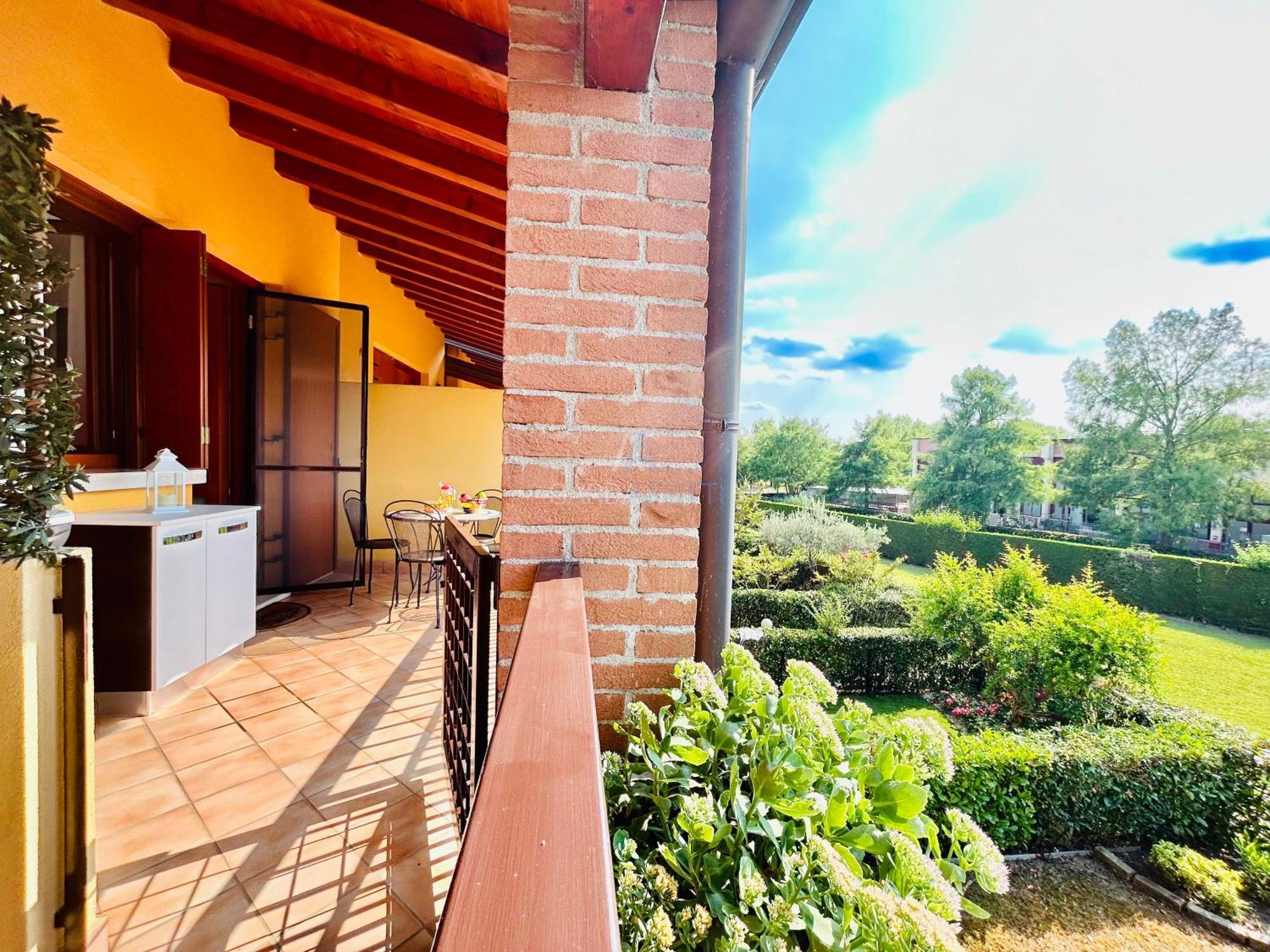 Artemide Apartment - A Soli 150M Dal Lago Di Garda Sirmione Exteriér fotografie