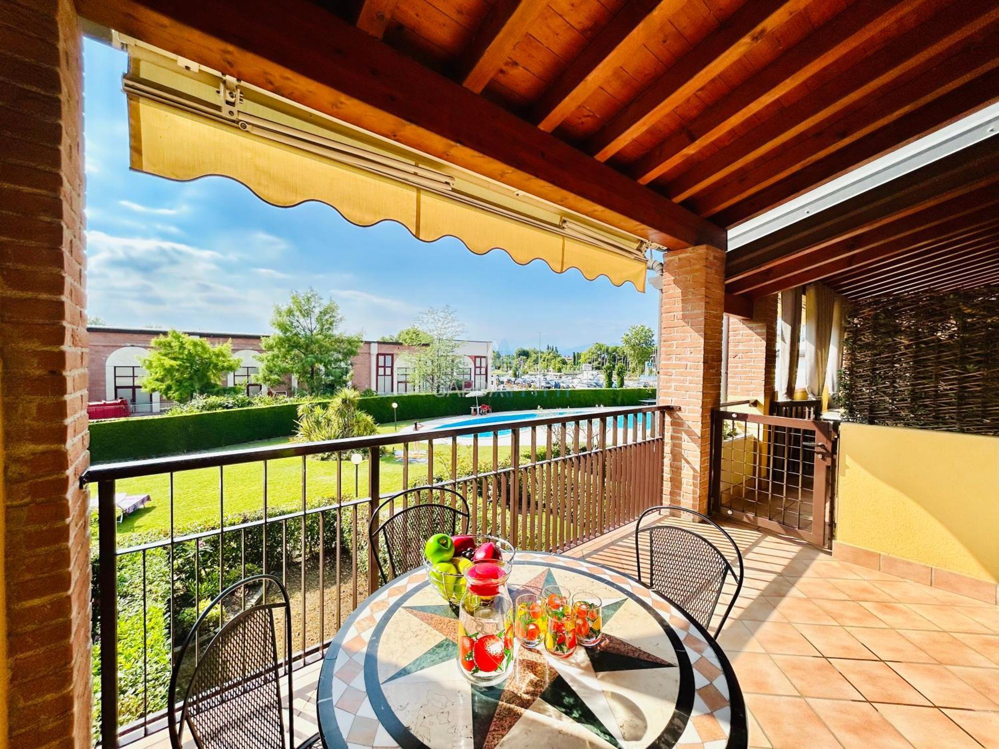 Artemide Apartment - A Soli 150M Dal Lago Di Garda Sirmione Exteriér fotografie