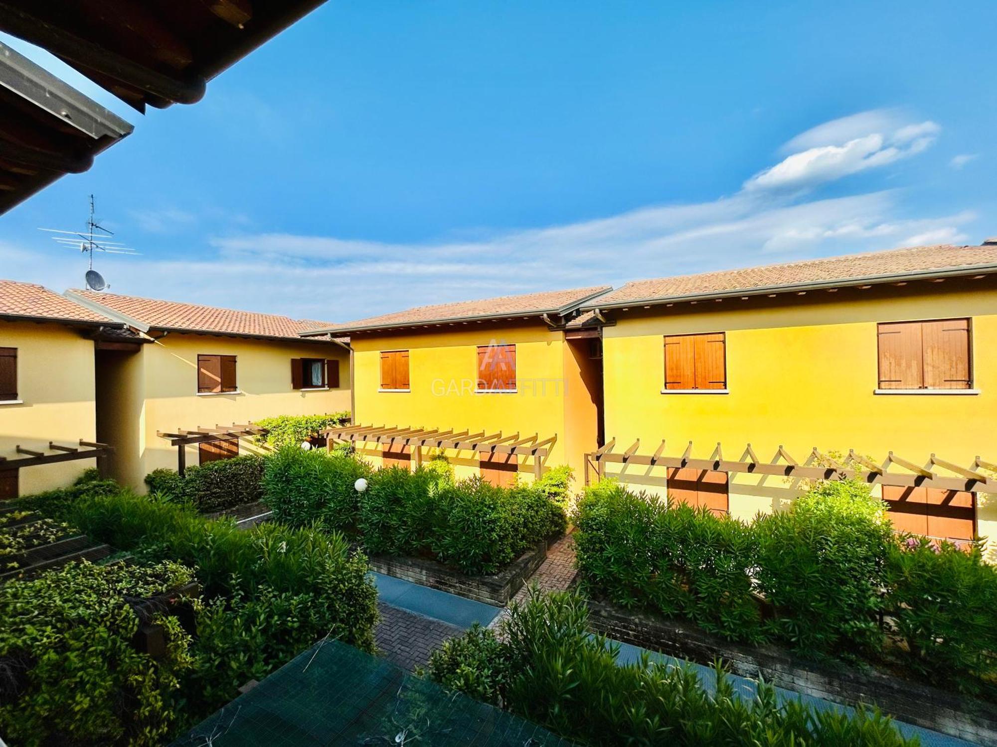 Artemide Apartment - A Soli 150M Dal Lago Di Garda Sirmione Exteriér fotografie